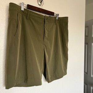 REI Olive Green Flat-Front Men's Shorts